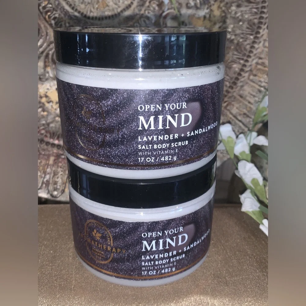 Bath & Body Works Aromatherapy Salt Body Scrub 17 oz With Vitamin E